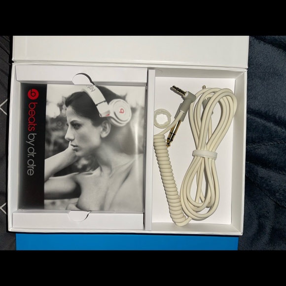 RARE Limited Edition Blue Beats by Dre Mixr Headphones - Picture 10 of 13